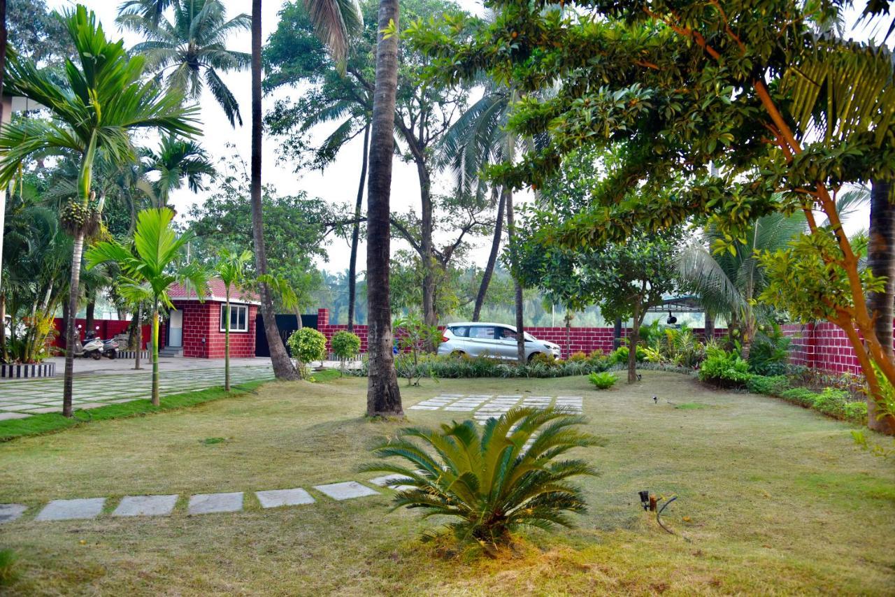 Jimmy Beach Resort Alibag Exterior photo